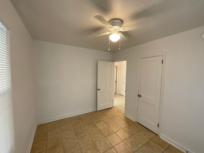 Building Photo - ****Rent Special***** 50% off the first rent charge payment. Ask for details!