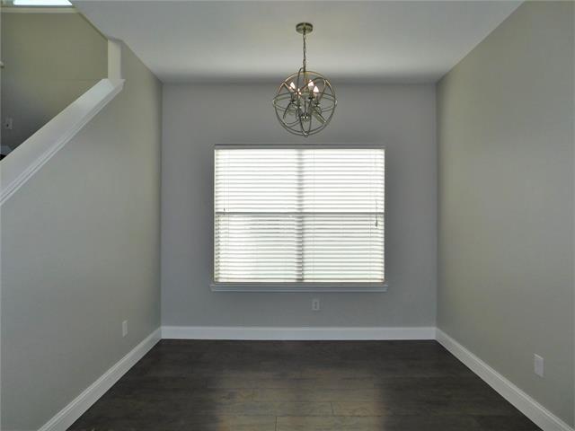 Building Photo - 1107 Mockingbird Dr
