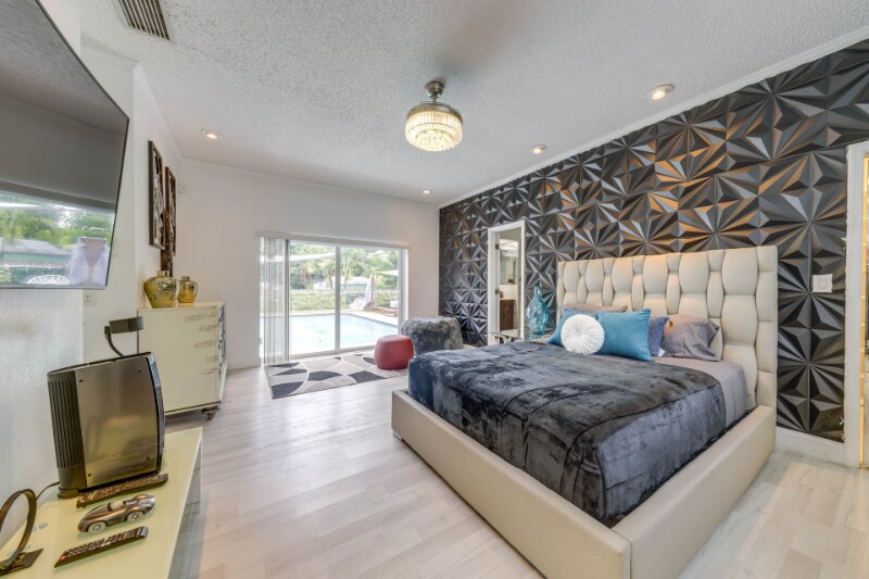 Building Photo - 3609 SW 58th Ave