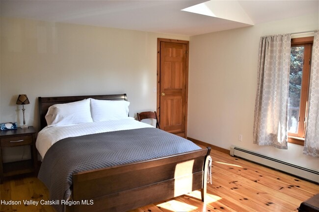 Building Photo - 219 Cherry Hill Rd