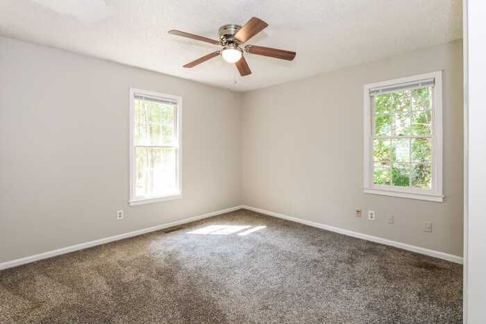 Building Photo - 236 Quincannon Rd