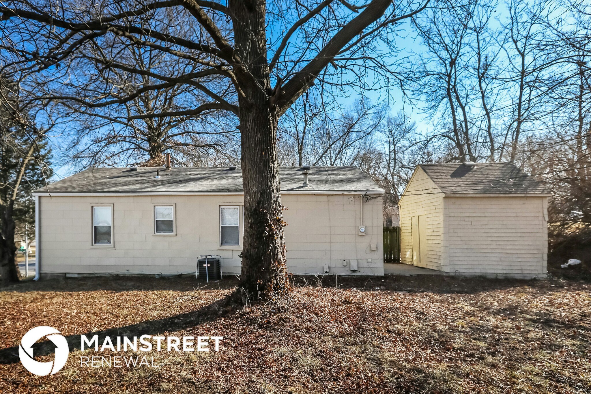 Building Photo - 10000 Drury Ave