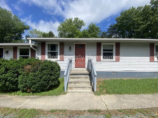 Building Photo - 116 Loch Ln Dr
