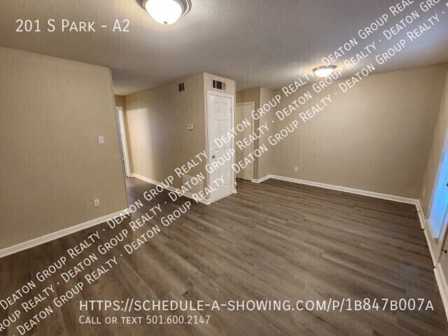 Building Photo - 201 S Park St