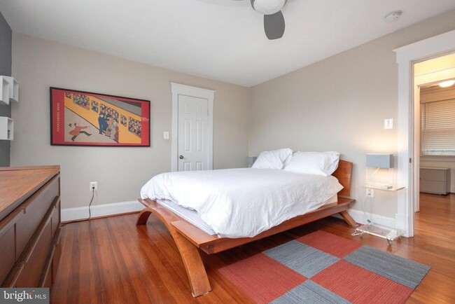 Building Photo - 416 N Cleveland St