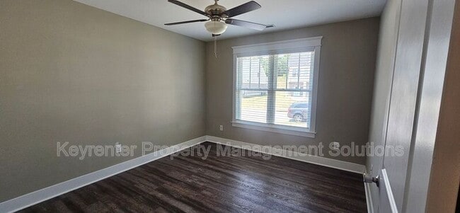 Building Photo - 42 Mcilwee Ln