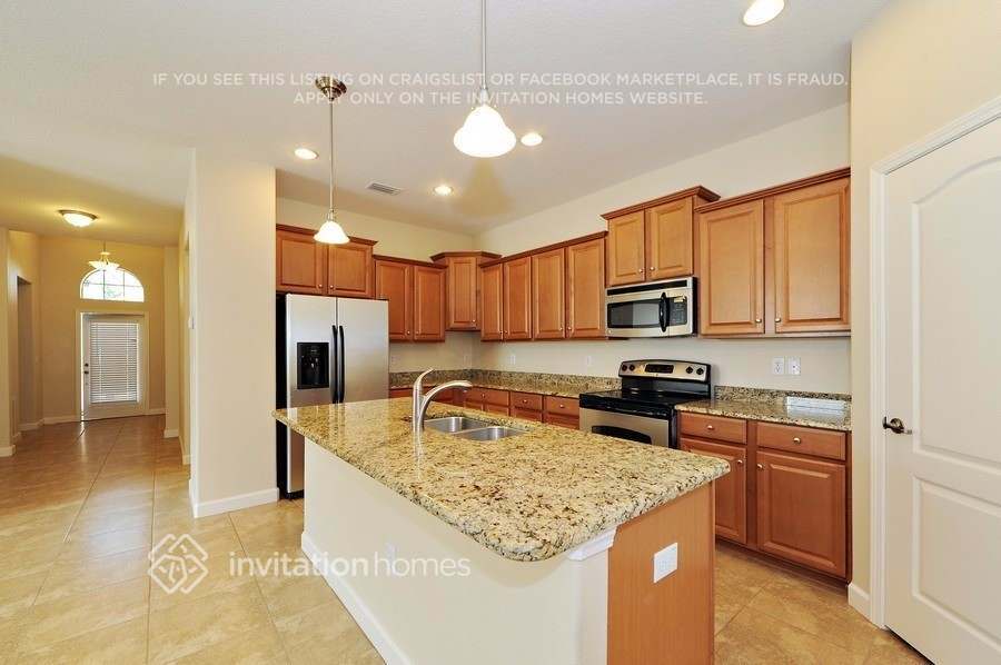 Building Photo - 11432 Flora Springs Dr