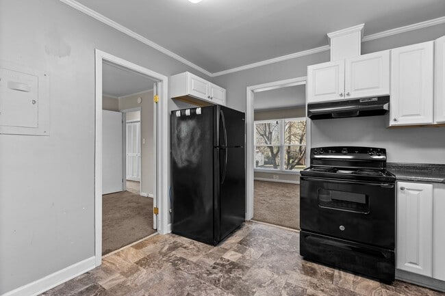 Building Photo - Adorable and affordable!  3 Bedroom Ranch ...