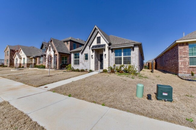 Building Photo - 1121 Milfoil Dr