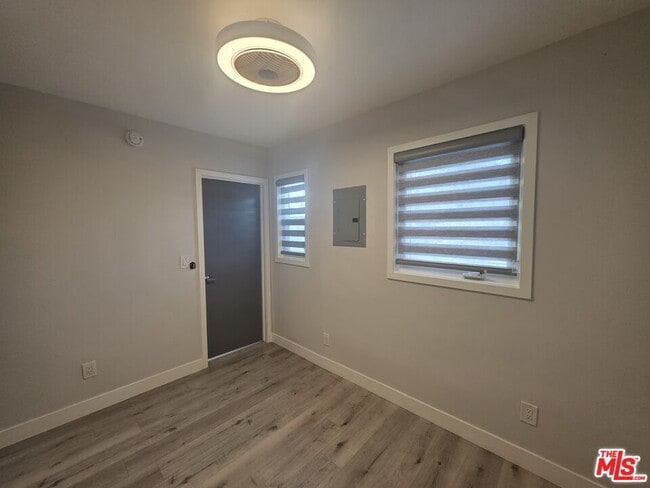 Building Photo - 1505 Cochran Ave