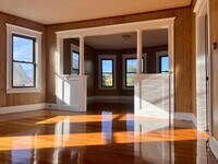 Building Photo - 72-74 Maple St