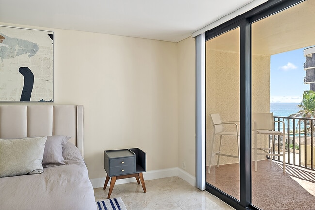 Building Photo - 3610 S Ocean Blvd