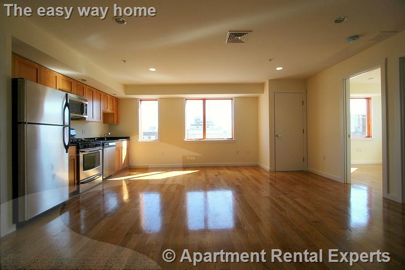 Building Photo - 2 Beech St