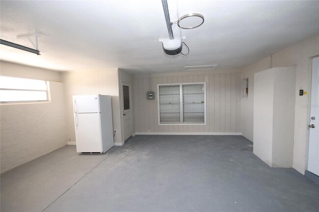 Building Photo - 671 Allegheny Dr