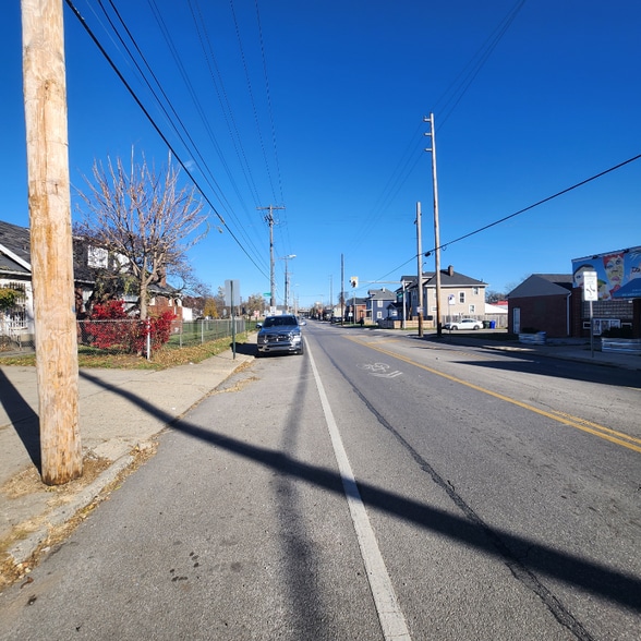 Building Photo - 1336 Sullivant Ave