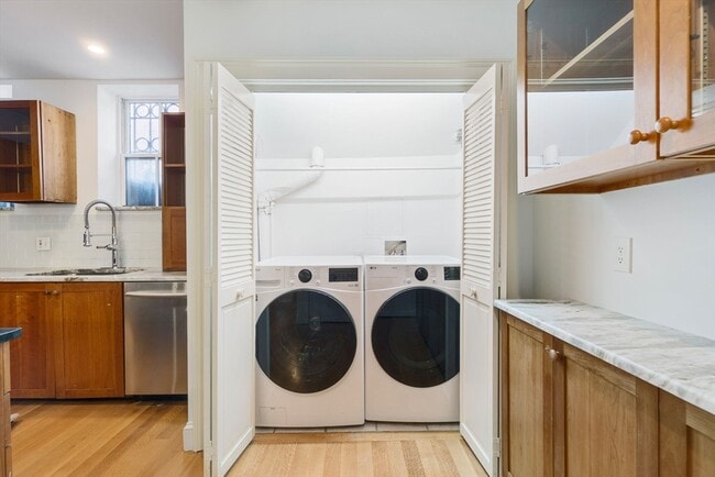 Building Photo - 24 Fayette St