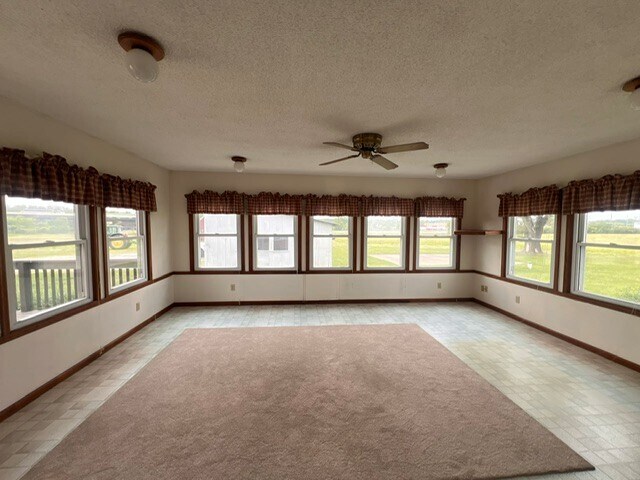 Sunroom - 3220 Heartland Dr