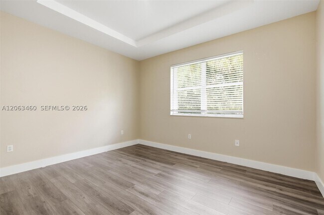 Building Photo - 2247 NE 42nd Ave