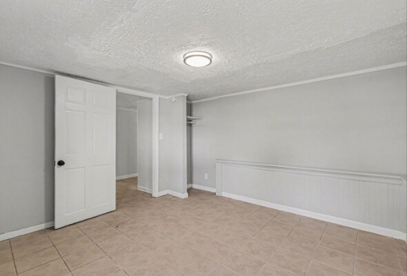 Bedroom - 1710 Holly Dr