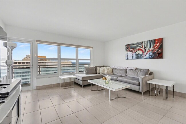 Building Photo - 3900 Galt Ocean Dr