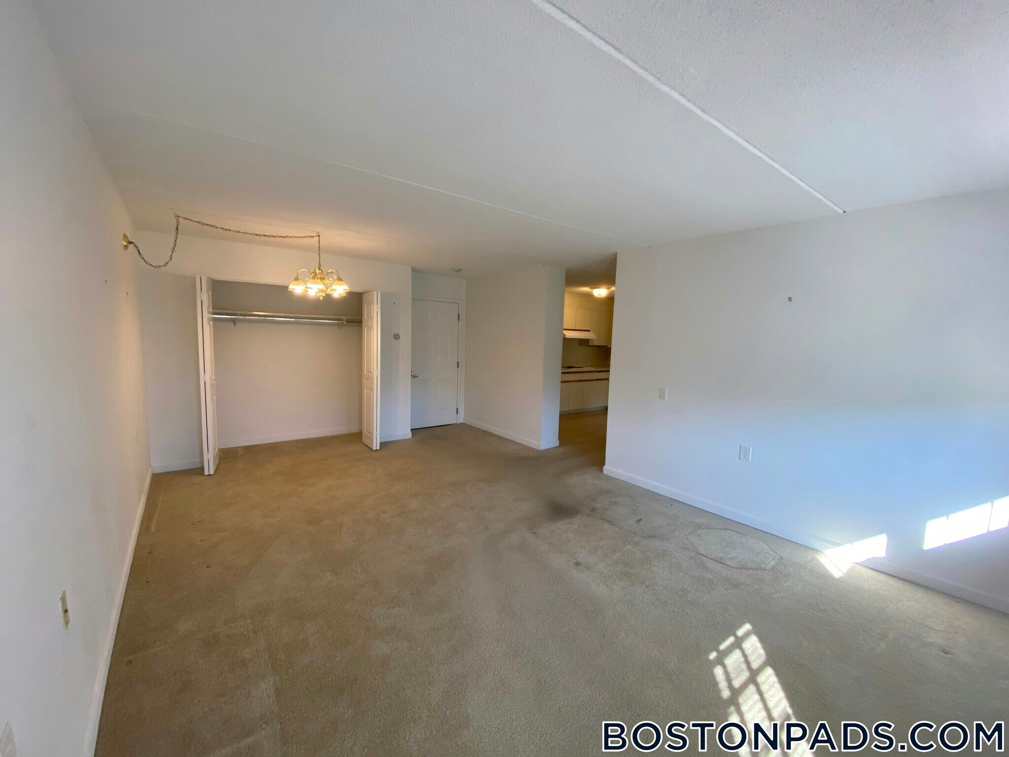 Building Photo - 757 Highland Ave