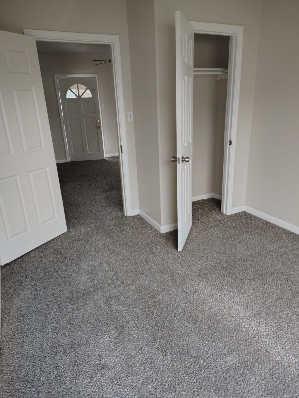 Building Photo - 7716 Appleton St