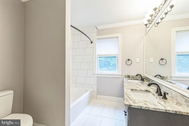 Building Photo - For Rent! Large 5-Bedroom, 3.5-Bath Home with Scenic Views