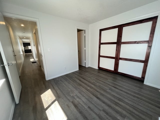 Building Photo - 2717 W Regan Ave