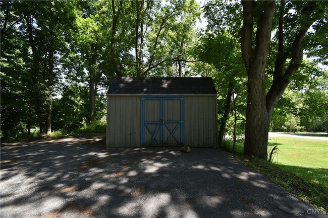 Building Photo - 24673 Crane Ln