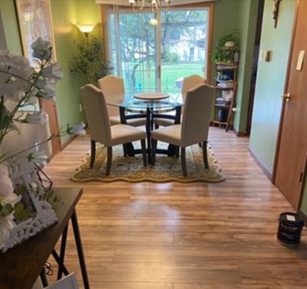 Building Photo - 1420 3rd Ave