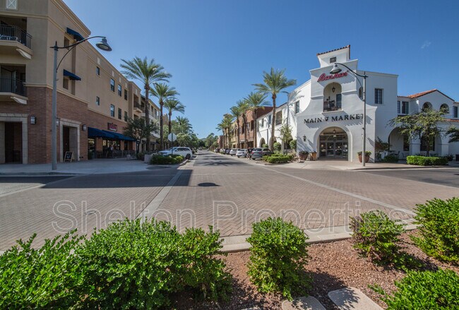 Building Photo - 2958 N Clanton St