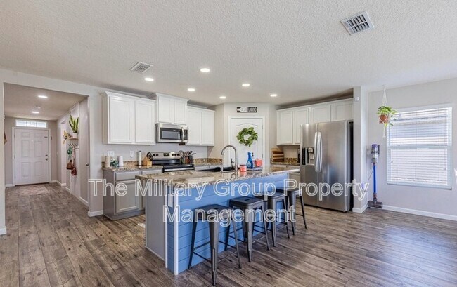 Building Photo - 1816 Blackwater Wy