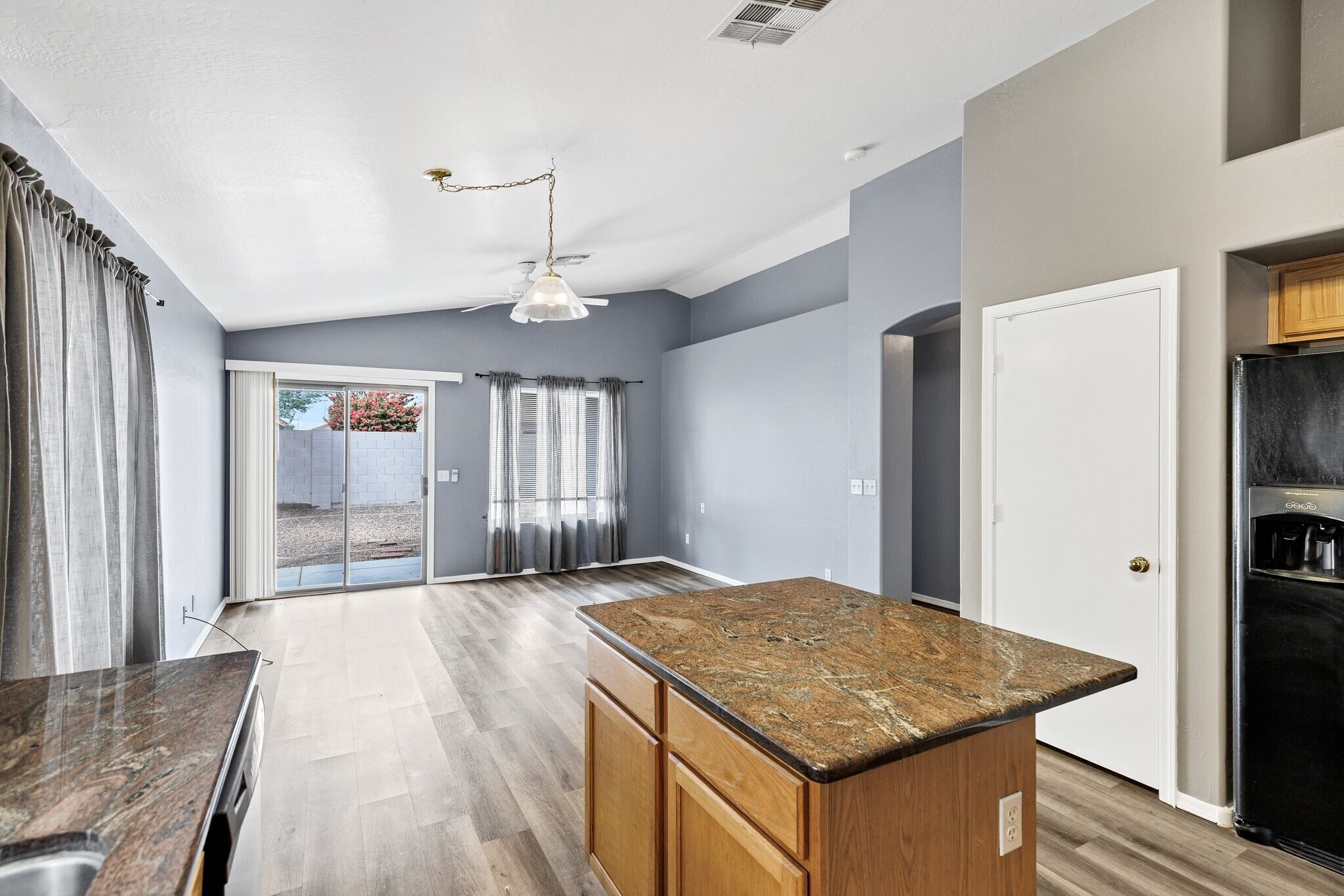 Building Photo - 14958 W Port Au Prince Ln