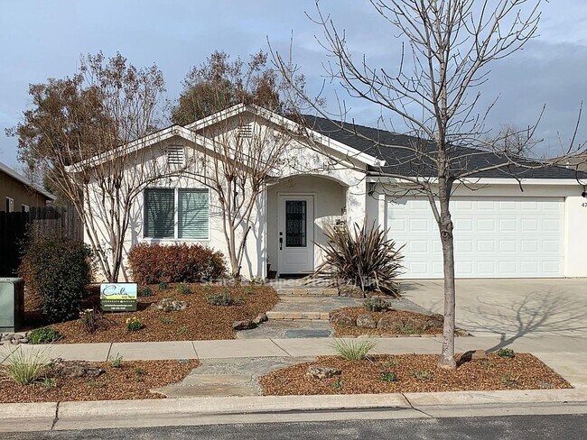 Building Photo - 47 Redeemers Loop