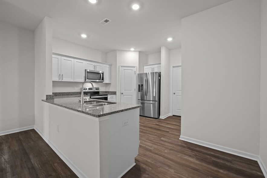 Building Photo - 4140 Trevino Dr