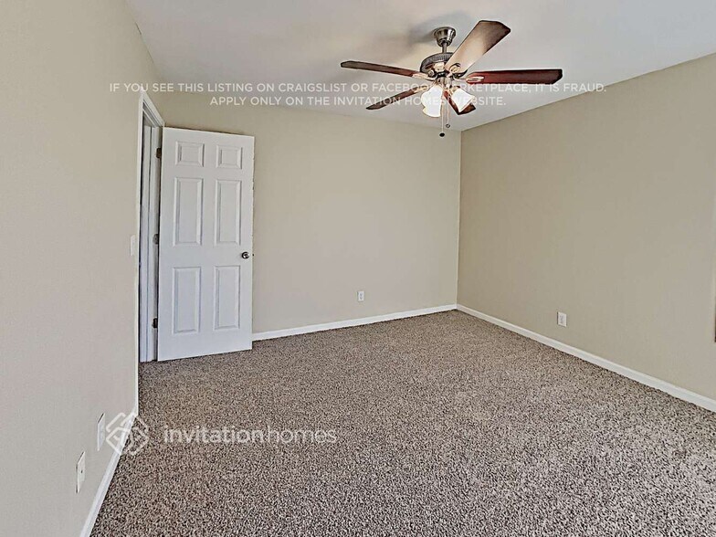 Building Photo - 2046 Arbor Forest Dr SW