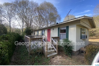 Building Photo - 211 Pine Valley Rd