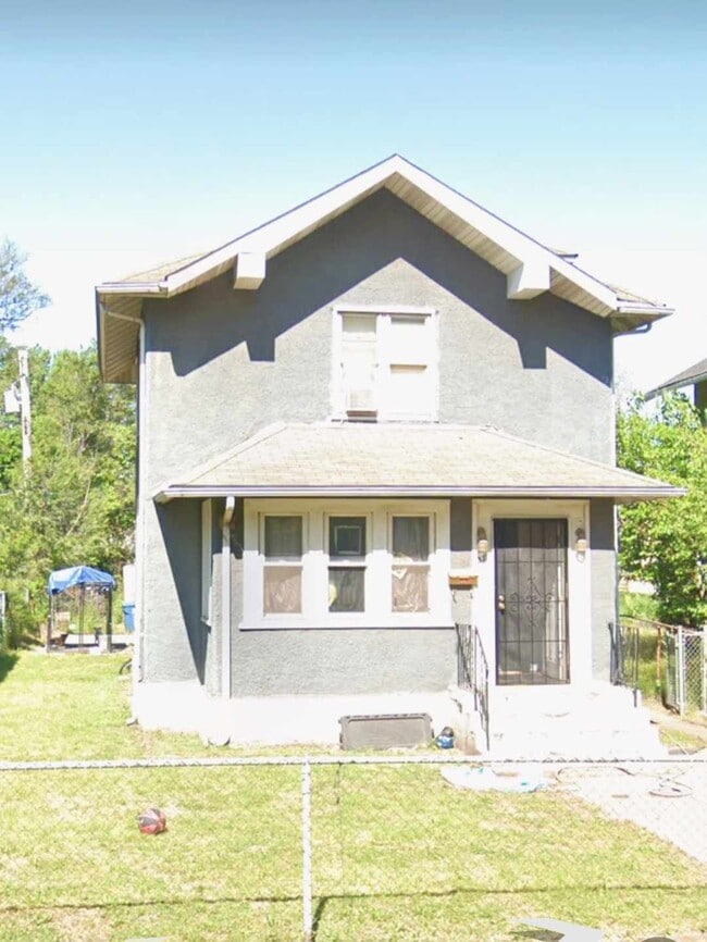Primary Photo - 312 Fillmore St