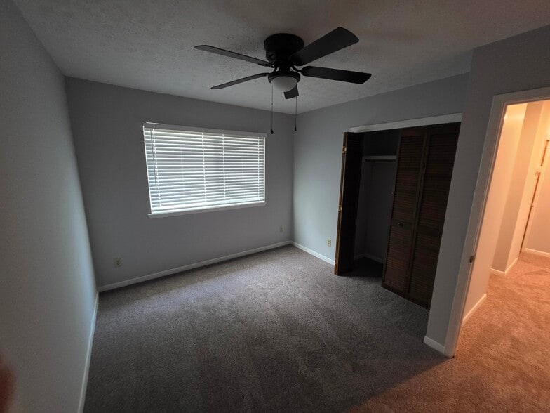 Building Photo - 3938 Solano Rd