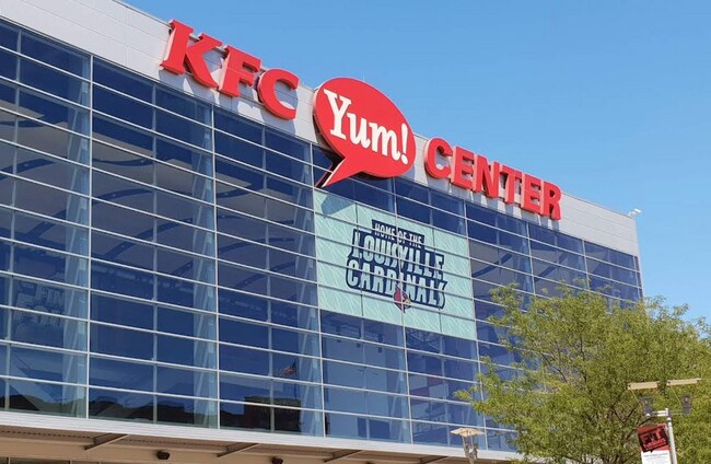 Building Photo - Fully Furnished Mid-Term 2-Level Condo | 1,549 Sq Ft | Private Parking | Shared Living