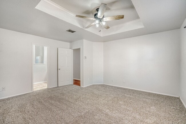 Building Photo - Charming & Spacious 4 Bedroom 2 and Half bath Home with Open Living, Modern Updates, and Private ...