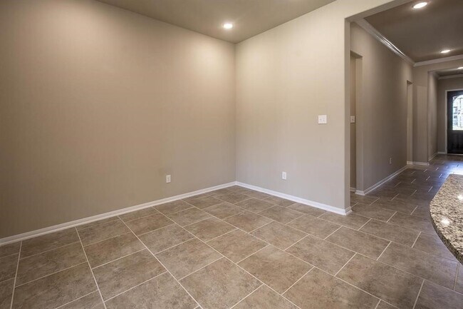 Building Photo - 2622 Ivy Wood Ln