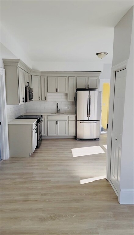 Building Photo - 22 Main St