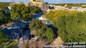 Building Photo - 767 E Myrtle St