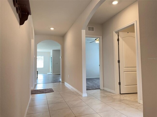 Building Photo - 3197 Royal Tern Dr