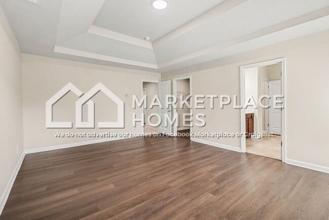 Building Photo - 5128 Rapahoe Trail