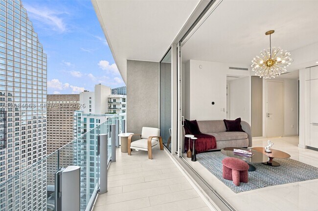 Building Photo - 300 Biscayne Blvd