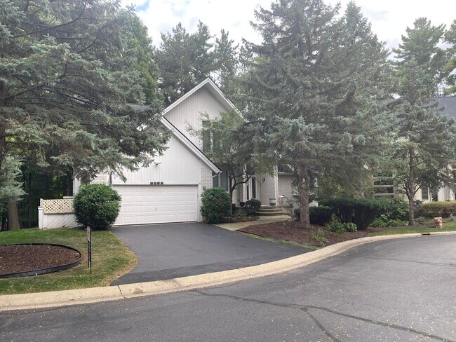 Primary Photo - 6289 Lindsay Ct