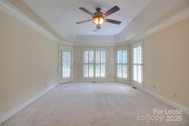Building Photo - 1222 Weddington Hills Dr