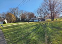 Building Photo - 5354 Woodfield Ave